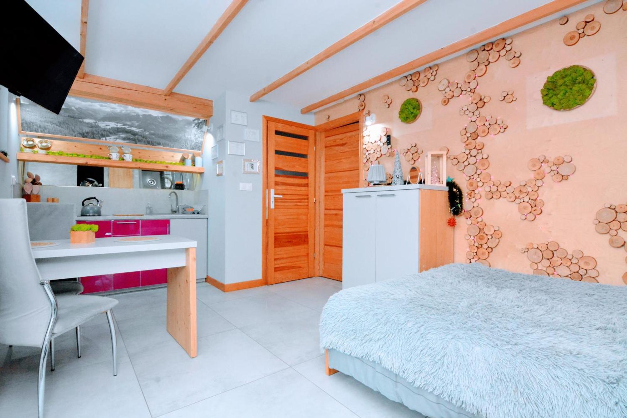 Lux Houses W Domku Tylko Dwa Apartamentyz Jacuzzi Zewnetrznym Gron Luaran gambar