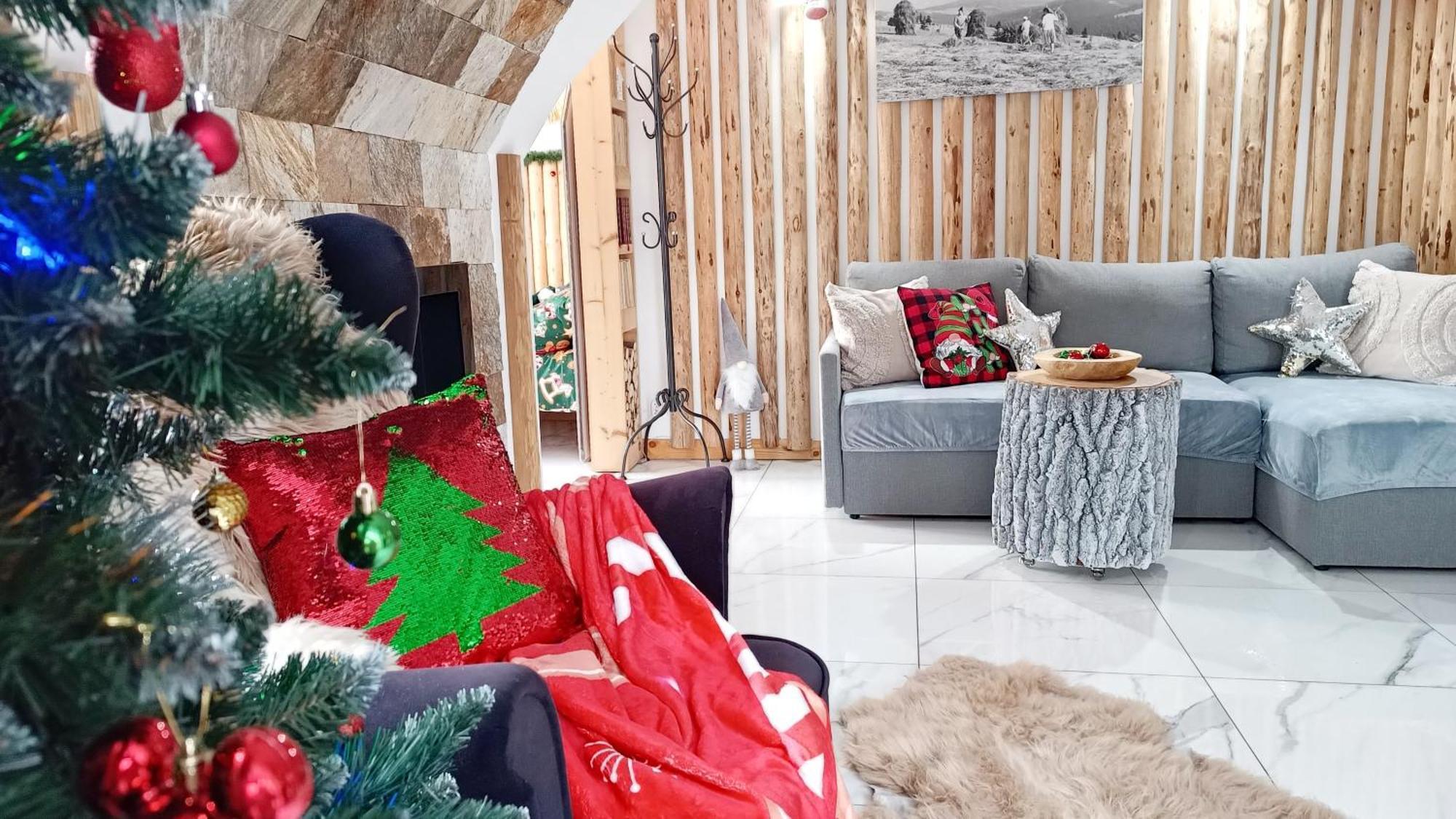 Lux Houses W Domku Tylko Dwa Apartamentyz Jacuzzi Zewnetrznym Gron Luaran gambar