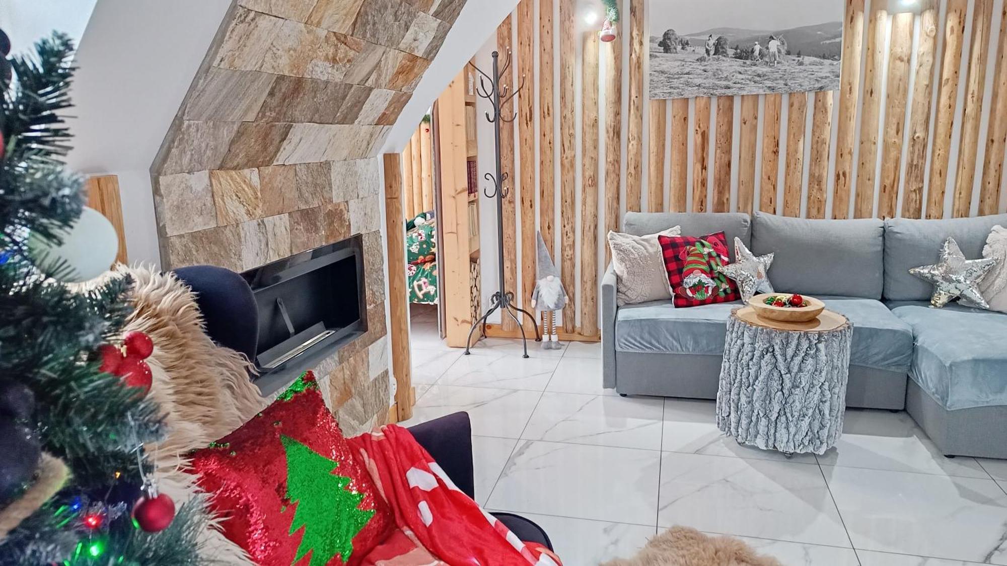 Lux Houses W Domku Tylko Dwa Apartamentyz Jacuzzi Zewnetrznym Gron Luaran gambar
