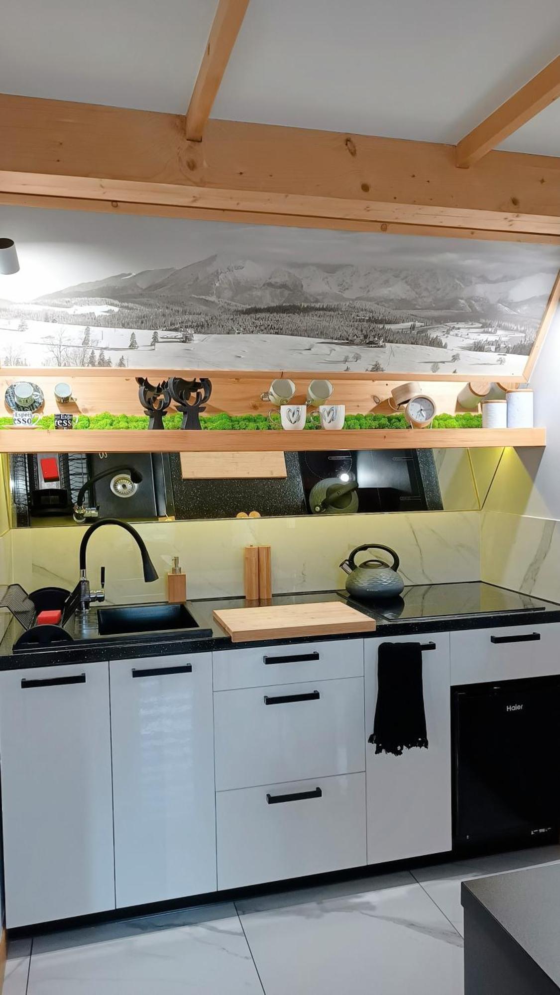 Lux Houses W Domku Tylko Dwa Apartamentyz Jacuzzi Zewnetrznym Gron Luaran gambar