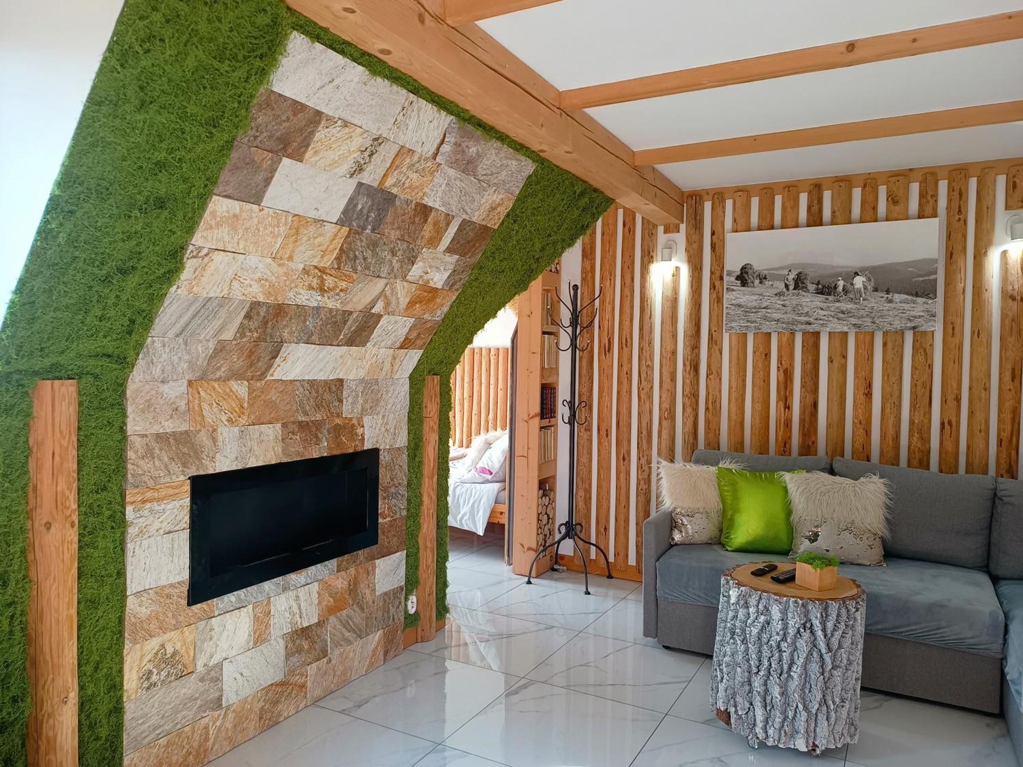 Lux Houses W Domku Tylko Dwa Apartamentyz Jacuzzi Zewnetrznym Gron Luaran gambar