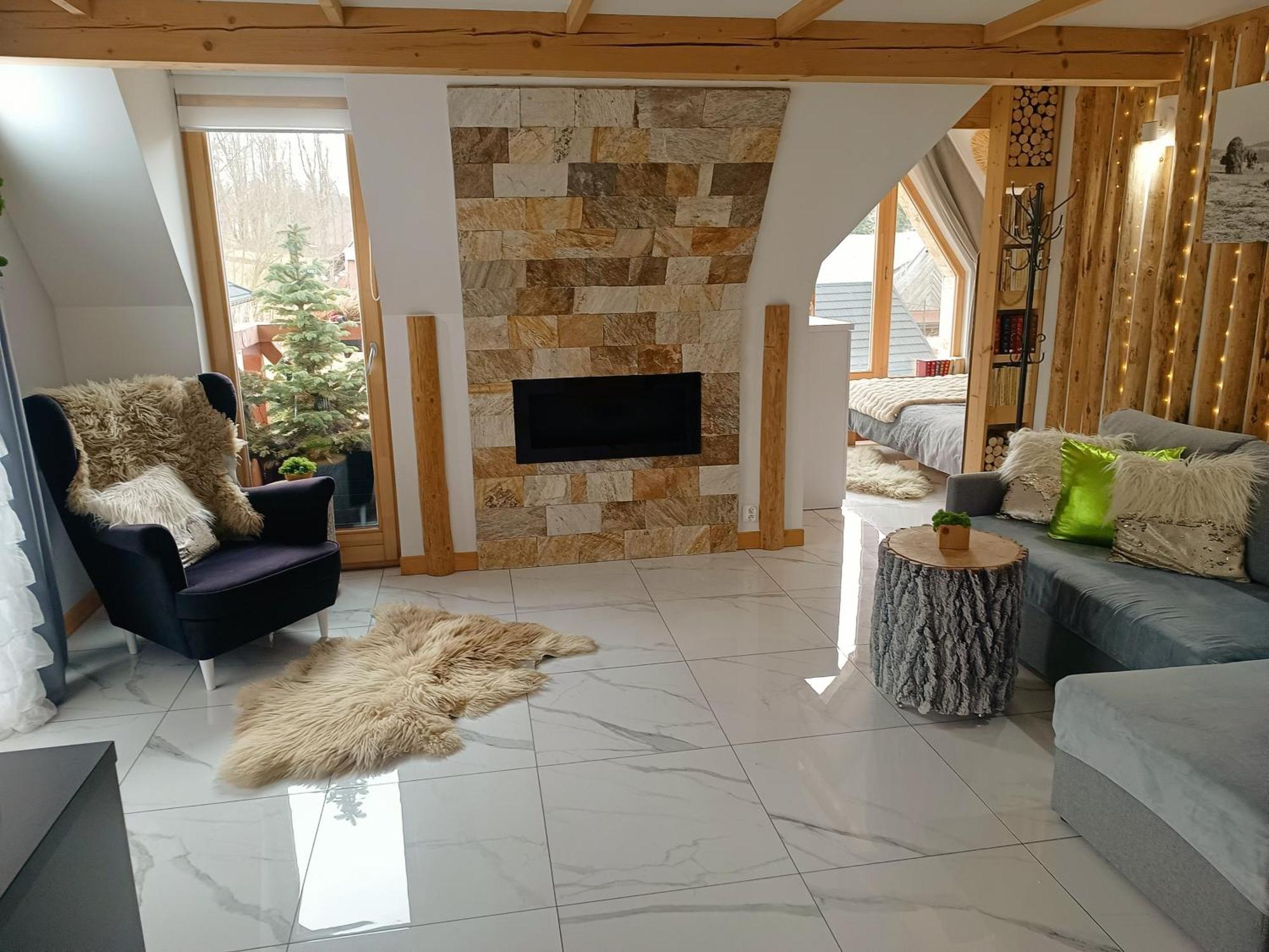Lux Houses W Domku Tylko Dwa Apartamentyz Jacuzzi Zewnetrznym Gron Luaran gambar